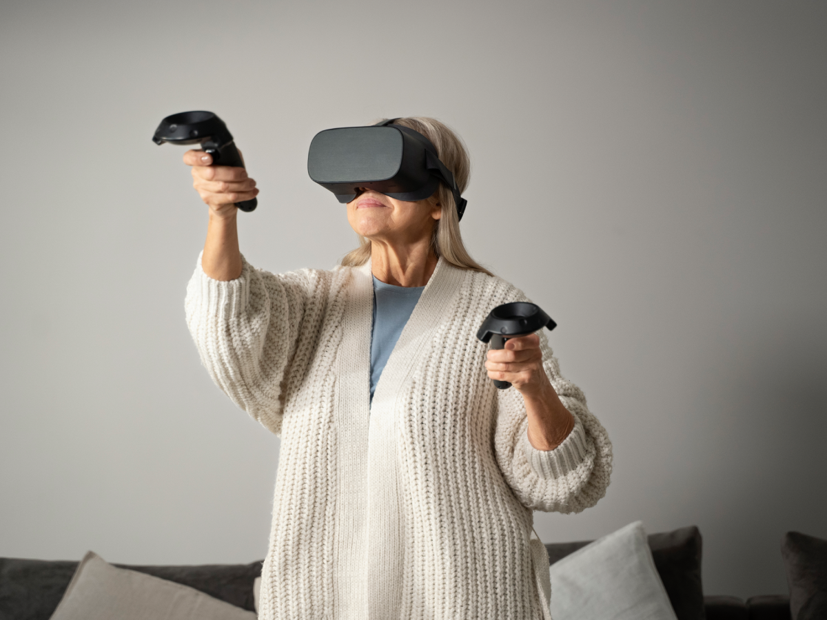 Using Virtual Reality in a Rehabilitation Program for Patients With Breast Cancer: Phenomenological Study